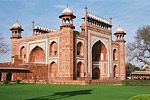 The main entrance to the monumental Taj Mahal.