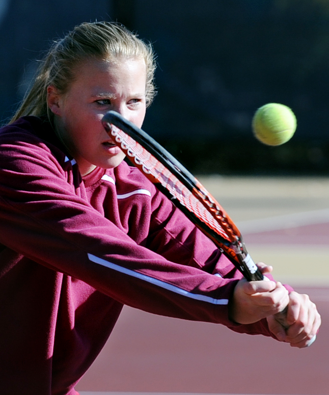 Swedish student Frida Jansaker attends Elon on a tennis scholarship.