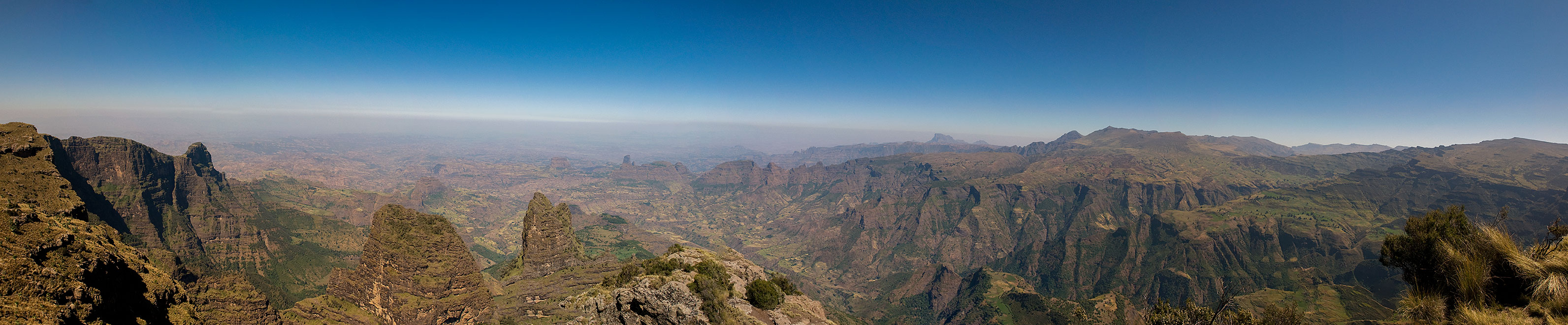 A panorama of six images stitched together, looking north from Inayte.Nikon D300, 17-35mm