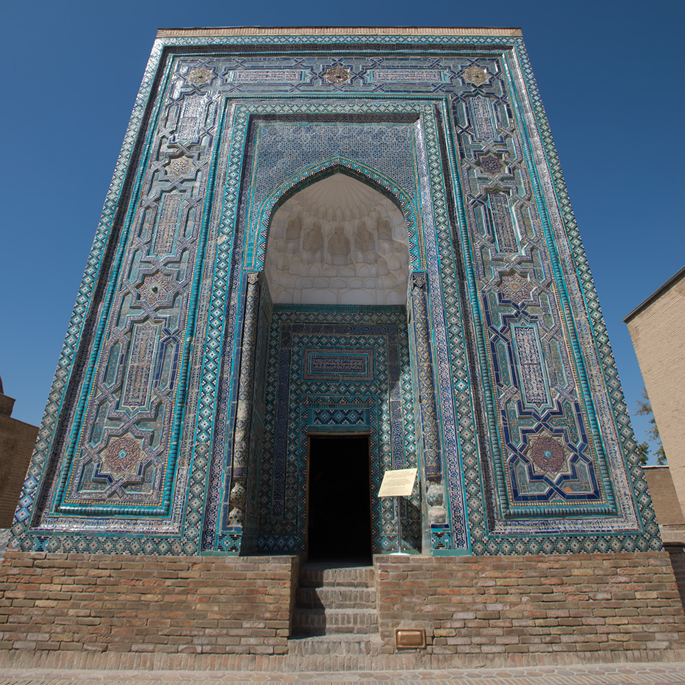 Mausoleum of architect Alim Nasafi, 1385The tilework is original