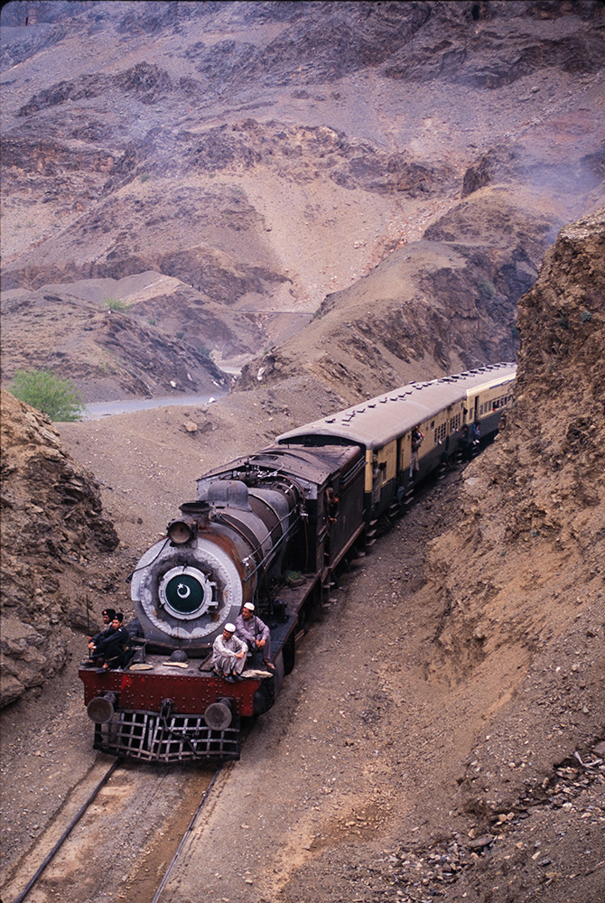 This section, to Landi Kotal, was opened in 1925. The oil-fired steam locomotives were built at the Vulcan Foundry and by Kitson & Co in the United Kingdom. Sadly, security problems rendered the line commercially extinct and the heavy monsoon of 2008 washed away several sections of track. The line is now closed, but there are plans to re-open it and even to extend it to Kabul.