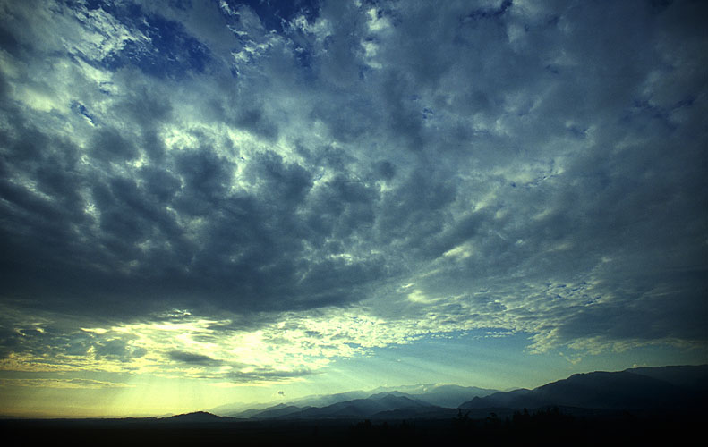 Clouds at sunriseNikon F5, 17-35mm, Fuji Velvia 100