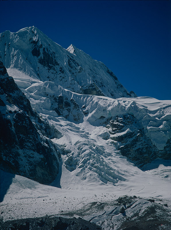 From the high camp at Narithang, below the western side of the Kangla Karchung LaBronica ETRSi, 50mm, Fuji Velvia