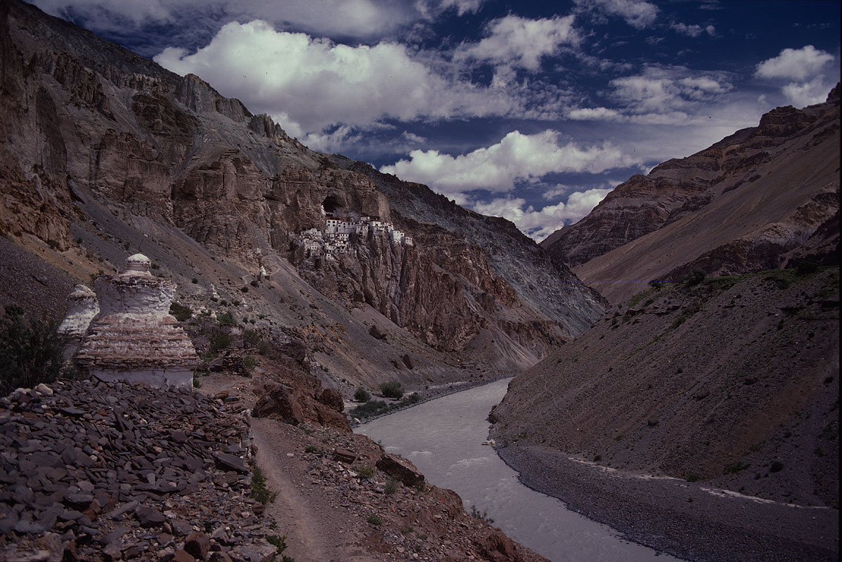 Zanskar, IndiaCanon A1, 28mm, Kodachrome