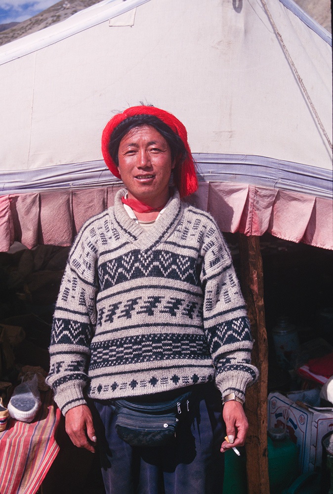 tibetan_trader_darchen_96RVP