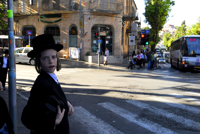Young ultra orthodox jewish boy in Mea Sharim, a very conservative jewish neighborhood in Jerusalem.  