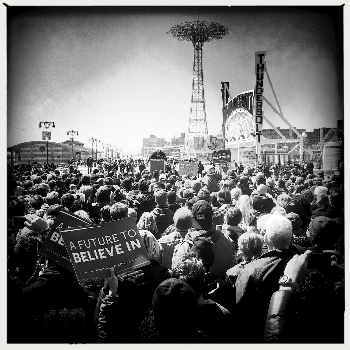 Bernie Sanders and his supporters in Coney Island, Apr. 2016.