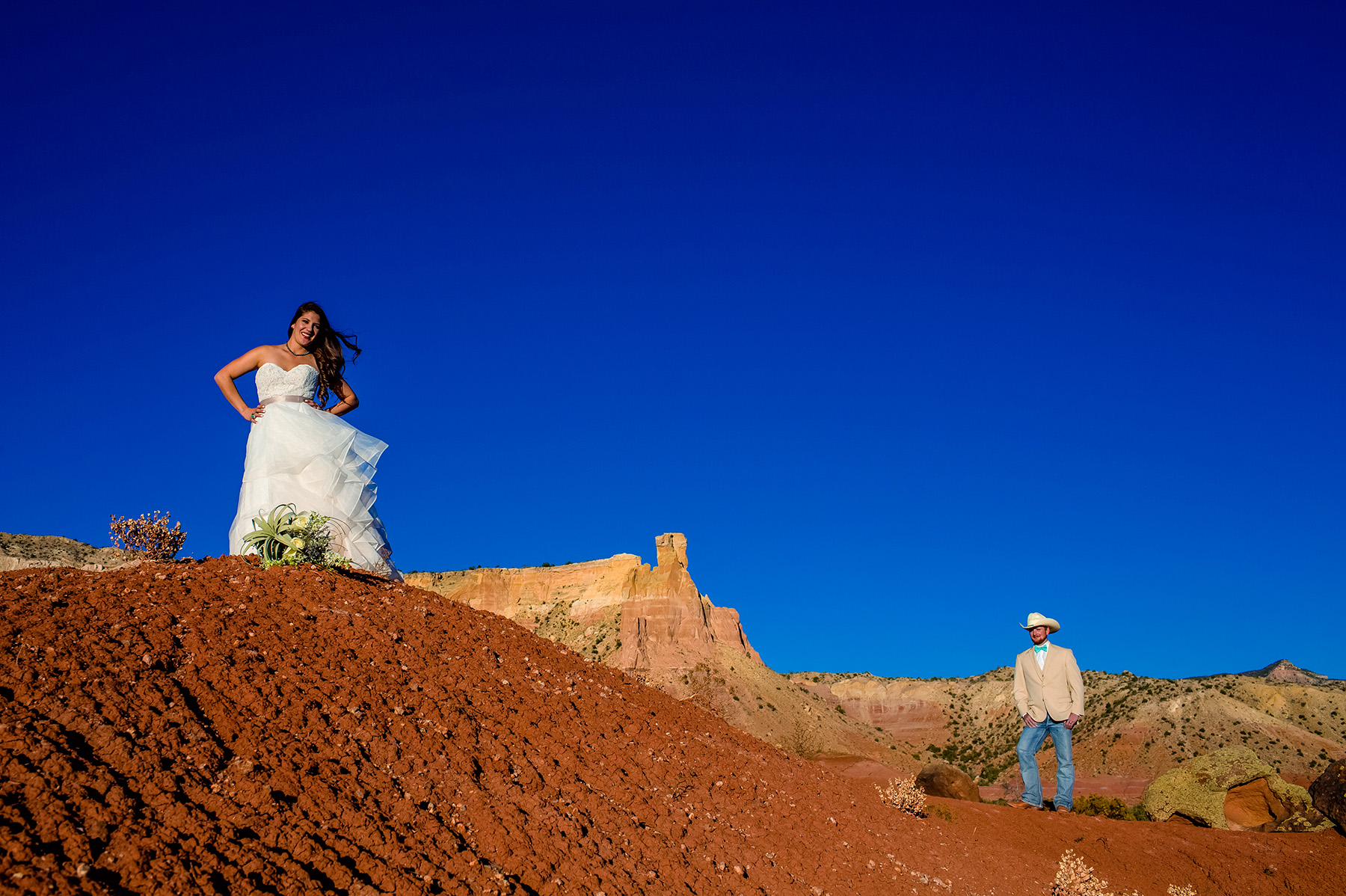 chelsea-and-brandon-ghost-ranch-wedding-2015-1024
