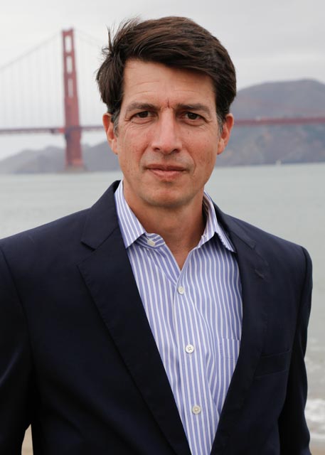 Executive portrait, lawyer, San Francisco, Golden Gate Bridge backround