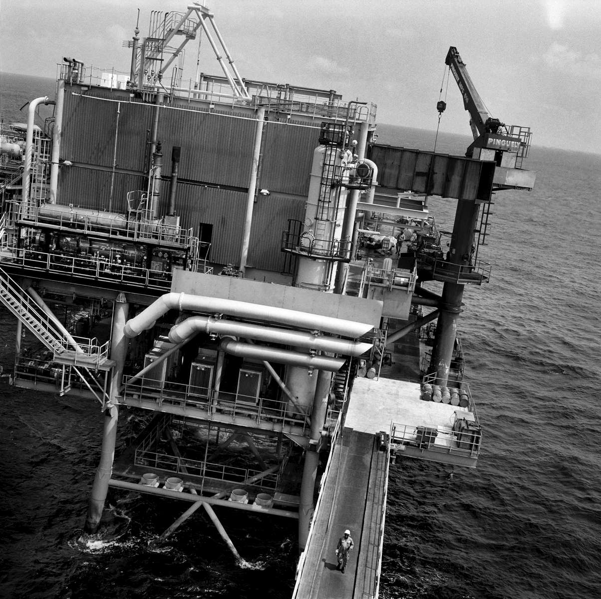 Torpille, ELF petrol platform, off Gabon's equatorial coastline 2002