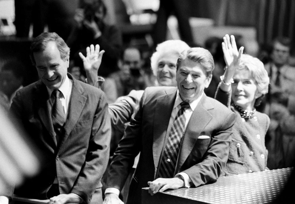 (L-R) Vice President George H. Bush, Barbara Bush, President Ronald Reagan, First Lady Nancy ReaganChicago, IllinoisOctober 1984
