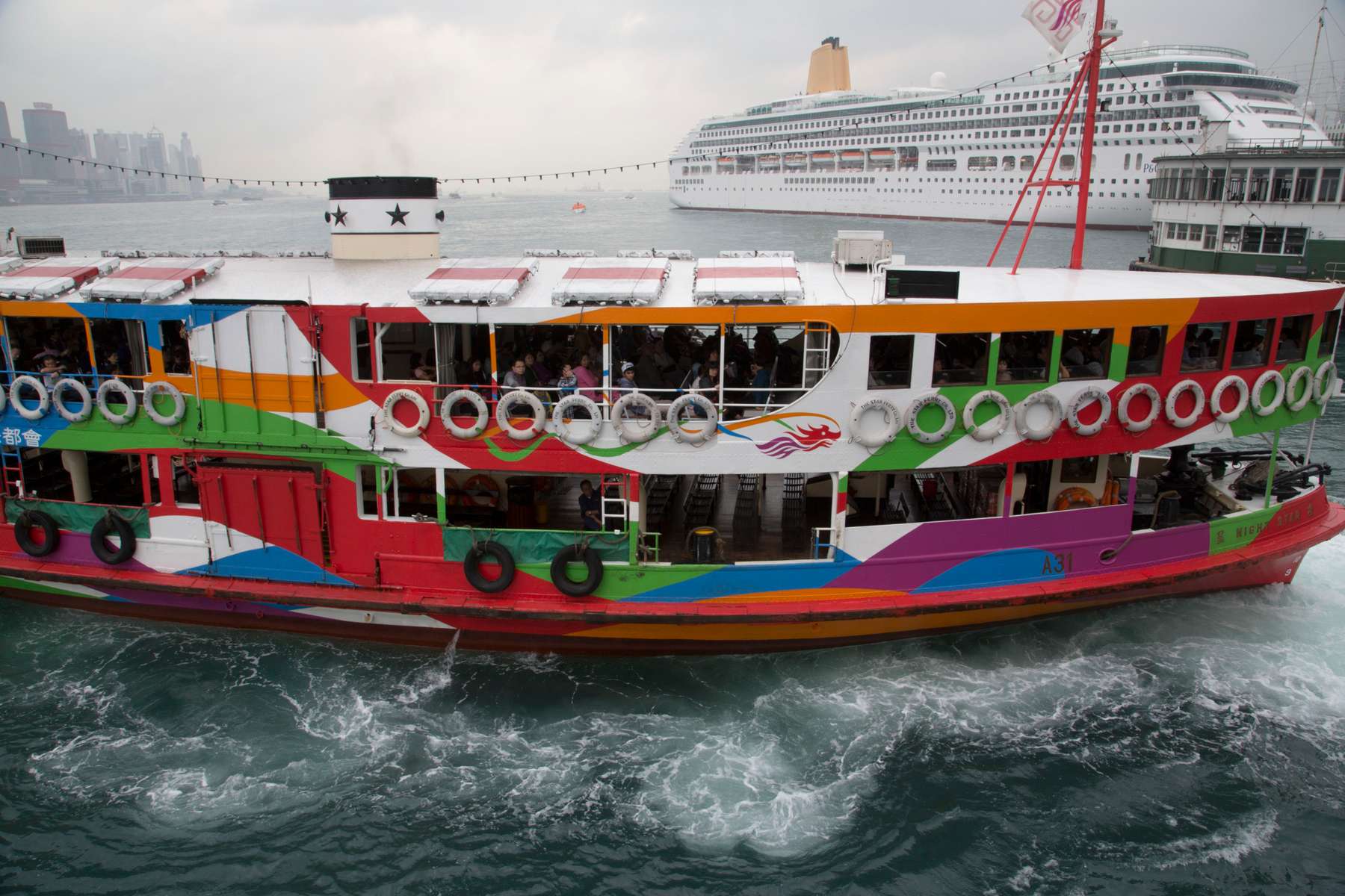 Views of Hong Kong tour boats. Kris Snibbe/Harvard Staff Photographer