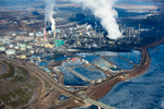 Suncor Oil Sands Project upgrading facility on the banks of the Asthabasca River
