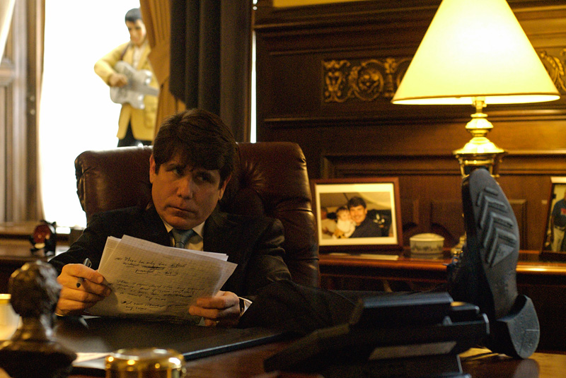 SPRINGFIELD, ILLINOIS.  Beleaguered Illinois Governor Rod Blagojevich prepares notes in his final act in the governor's office in Springfield before speaking in his own defense at his impeachment hearing at the state capitol in Springfield, Illinois on January 29, 2009.  Blagojevich said he rarely sticks to his notes but uses them for support and back-up.  (Credit: Amanda Rivkin for The New York Times)