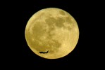 moon-plane-3