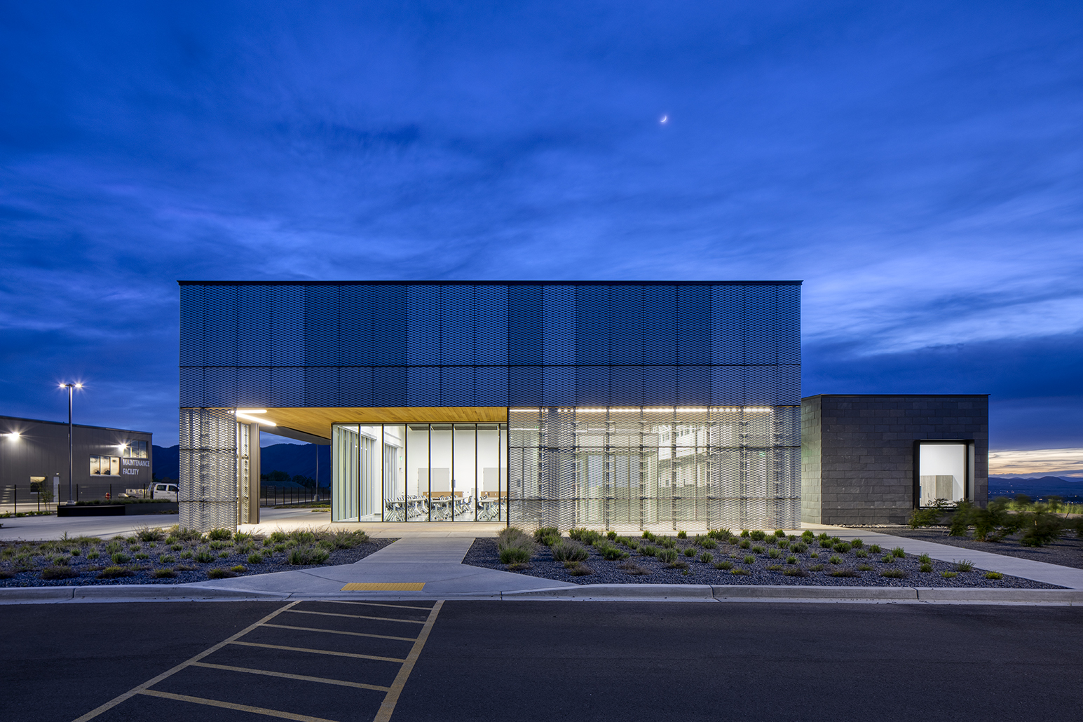 Cache County Public Works Facility for Blalock & PartnersArchitectural Photography by: Paul Richer / RICHER IMAGES