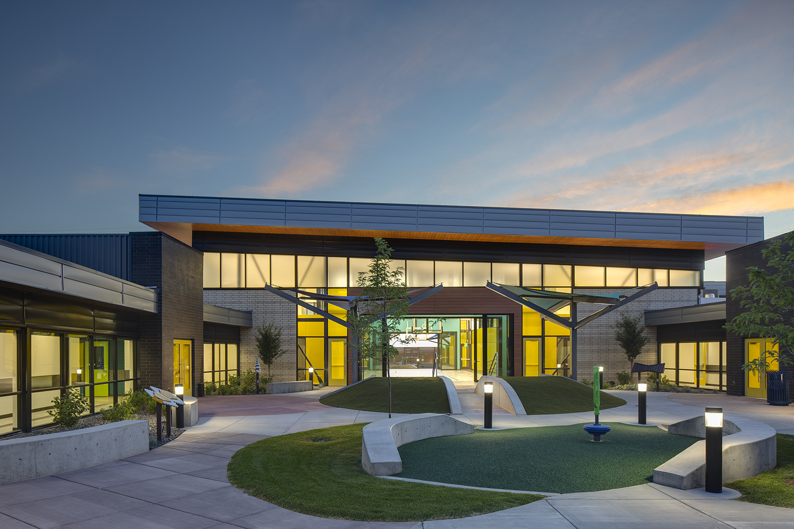 Utah School for the Deaf & Blind for Jacoby ArchitectsArchitectural Photography by Paul Richer / RICHER IMAGES