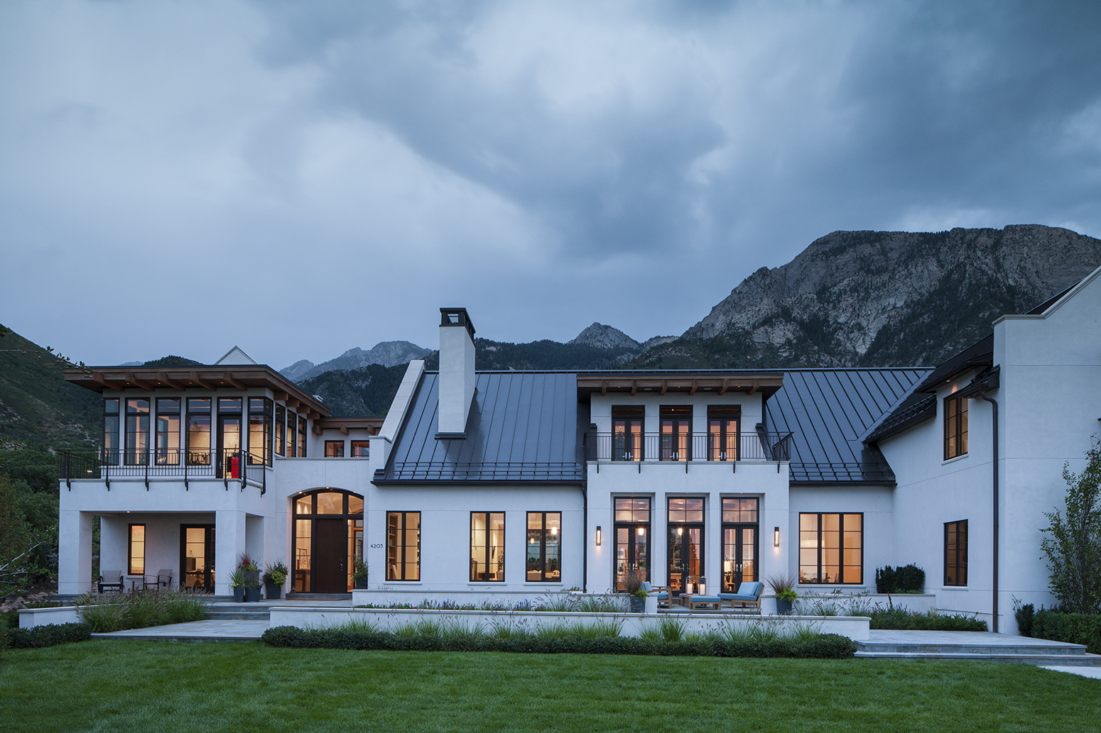 Private Residence in Salt Lake City for Line 8 Design.Architectural Photography by: Paul Richer / RICHER IMAGES.