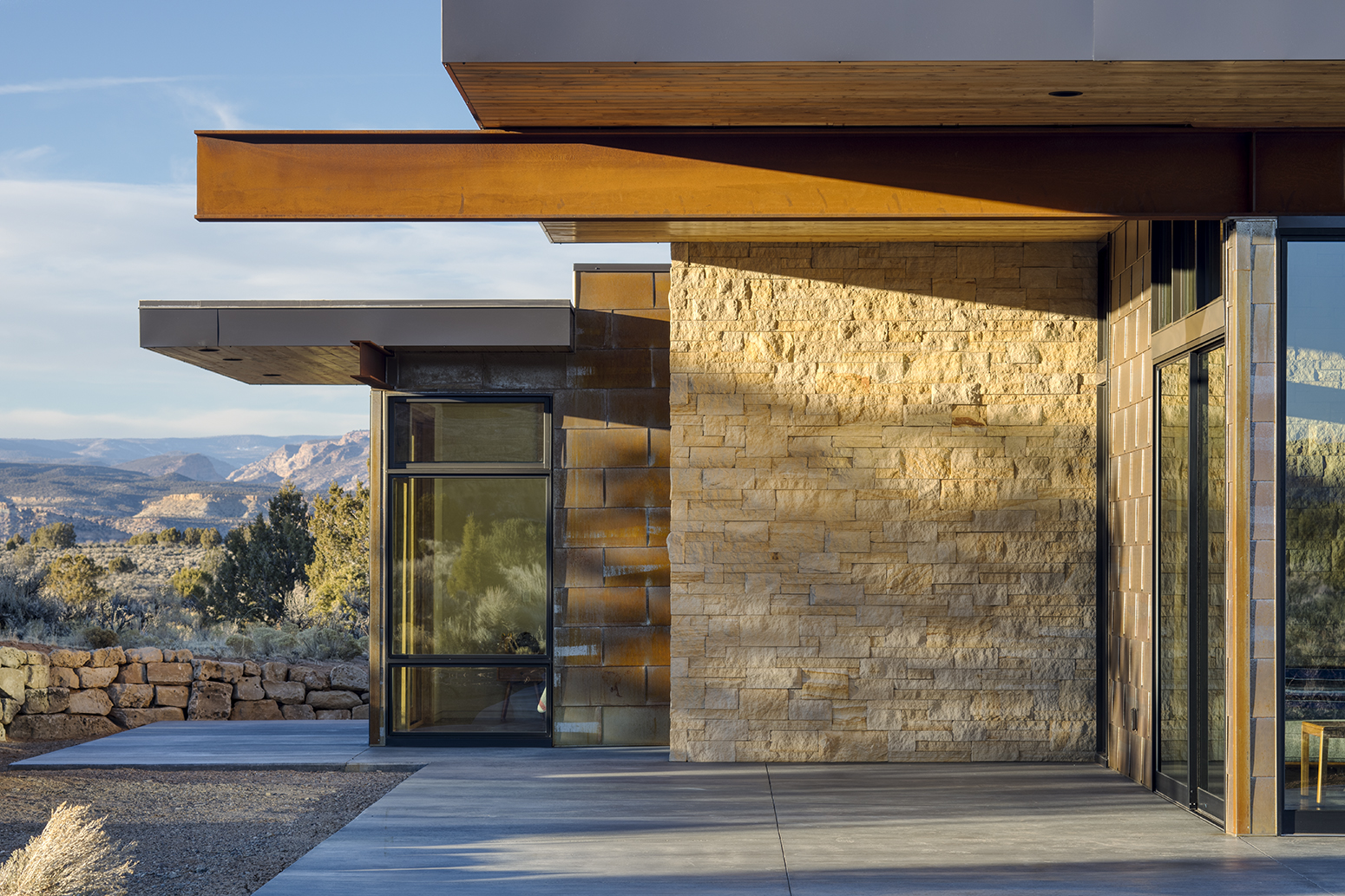 Private Residence in Escalante UT for Coates Design.Architectural Photography by: Paul Richer / RICHER IMAGES.