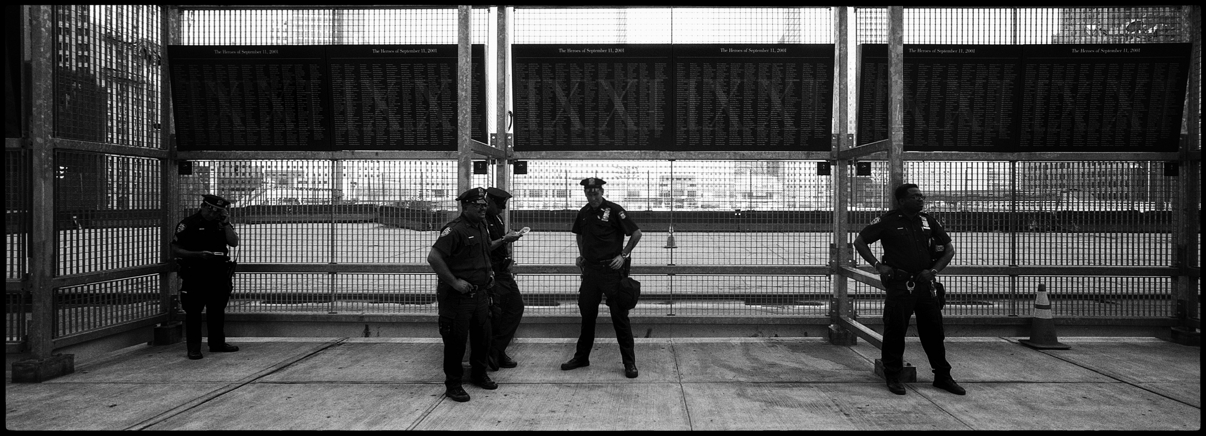 All pictures © Cyril Fakiri - No use without permission.Ground Zero Area , New-York City April 2006 All pictures © Cyril Fakiri - No use without permission.