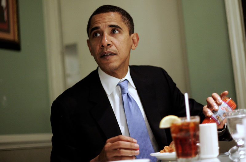 Democratic presidential candidate Barack Obams eats Sylvia's in Harlem.