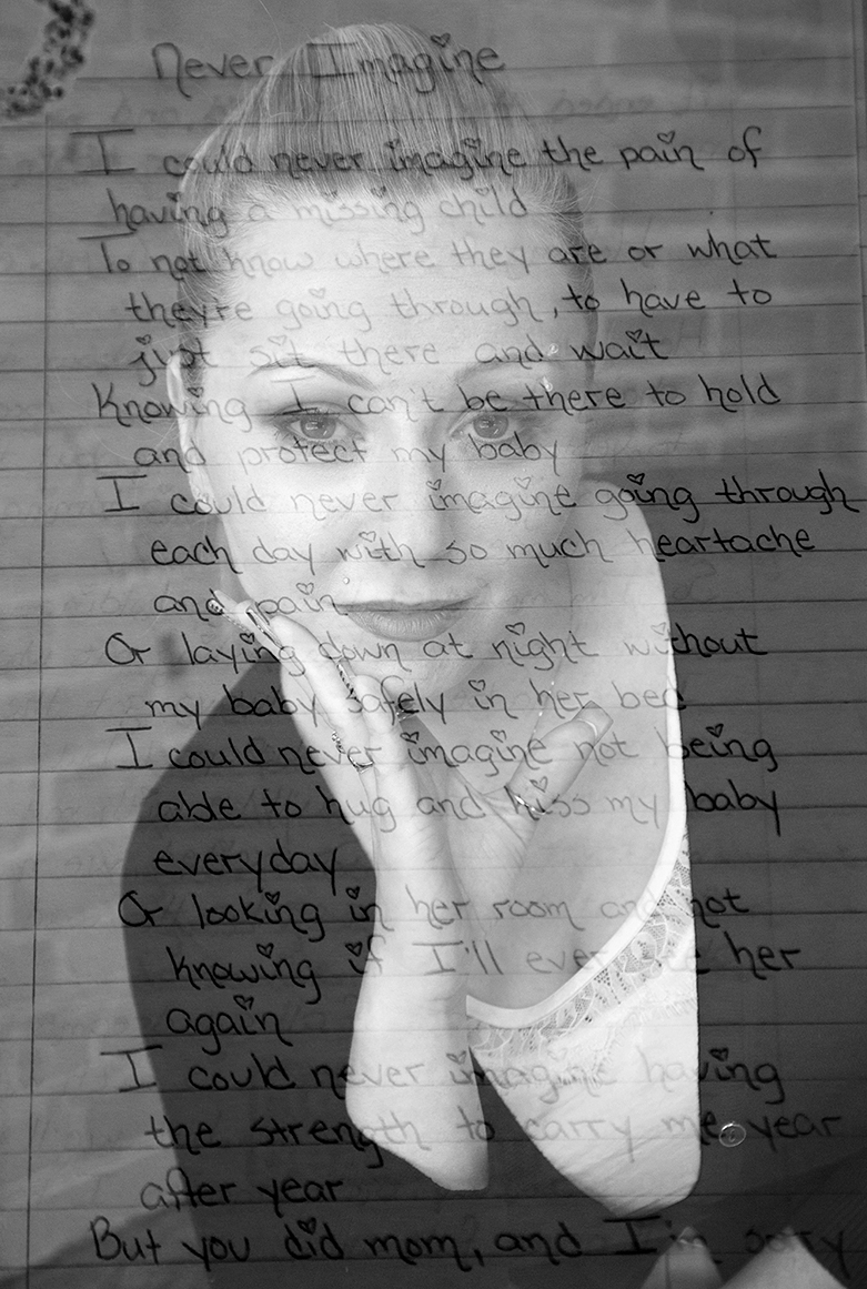 Robin Roberts interviewed Amanda Berry for ABC News.Amanda was held captive for 10 years before she escaped.Writing kept her spirits up. She selected this page from her diary for the double exposure.