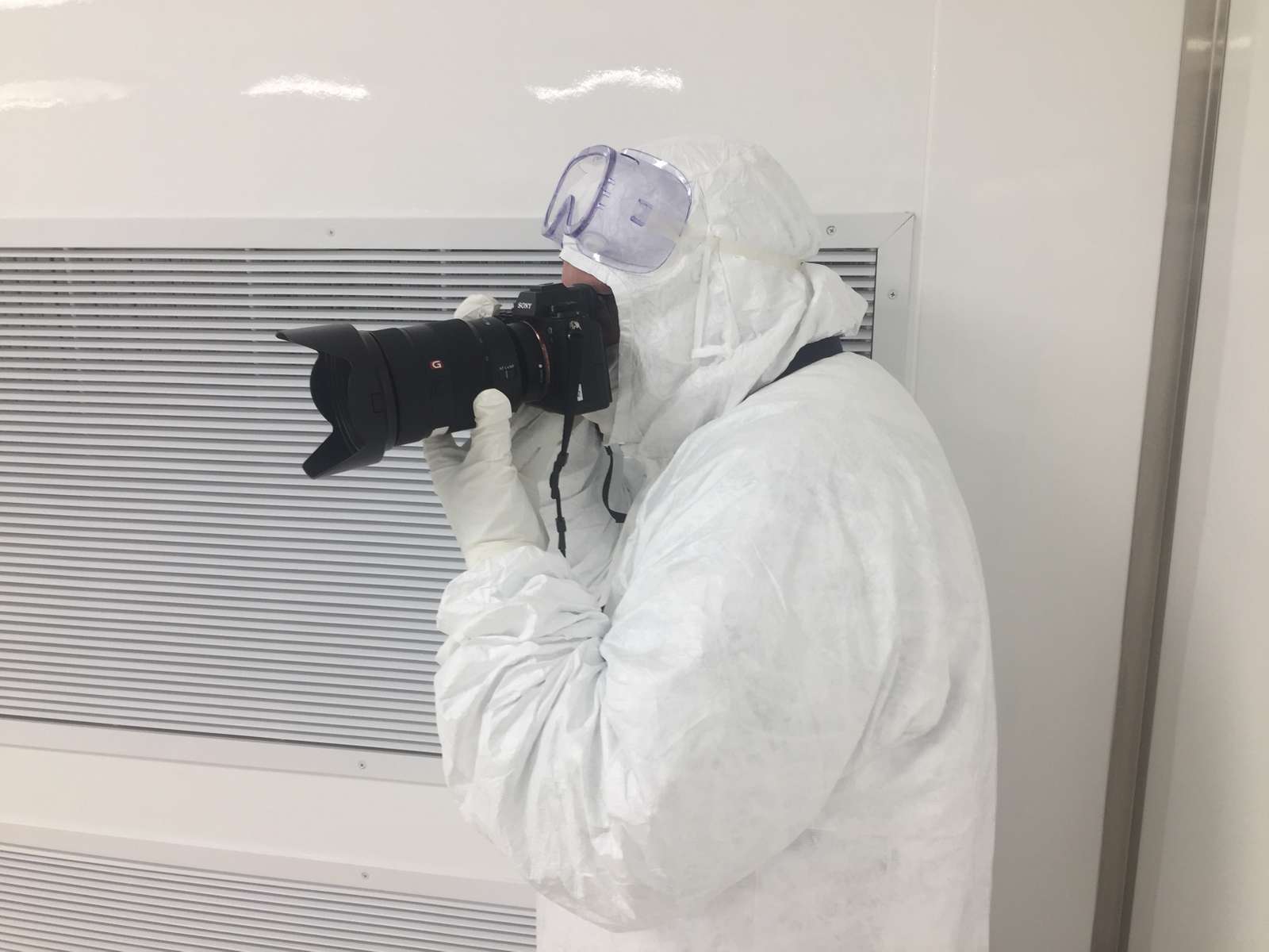 On Assignment with Digital Assistant Jason Wise in Phoenix, AZ shooting a new BBraun Saline Clean Room Facility.