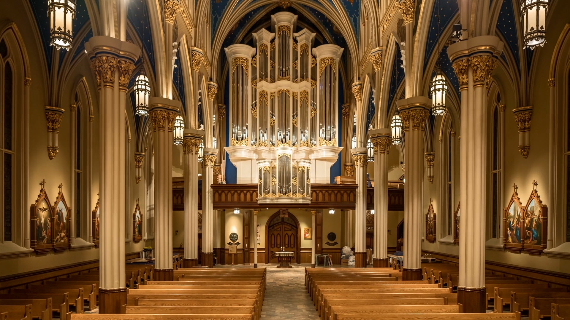 Timelapse of the installation of the Murdy Family Organ in the Basilica of the Sacred Heart at the University of Notre Dame.