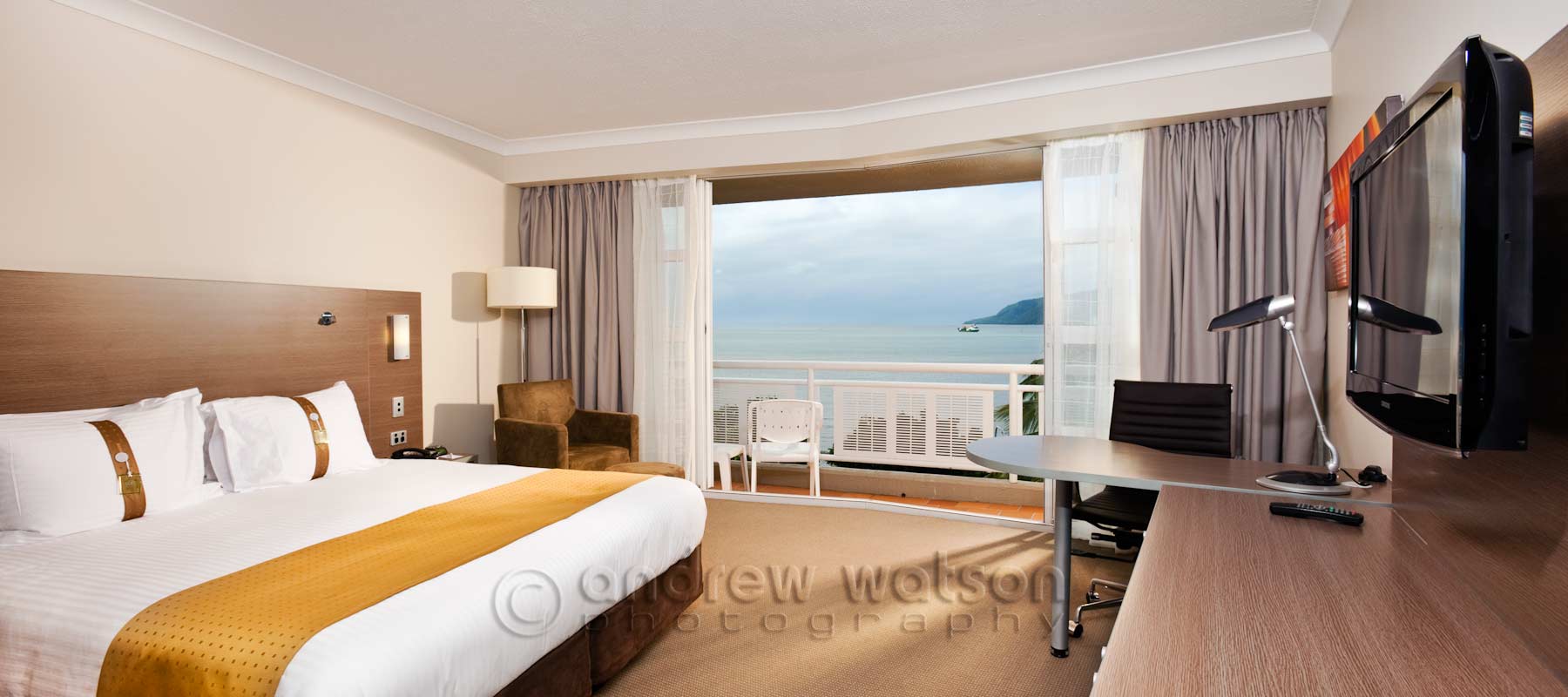 Hotel Photography - Holiday Inn, Cairns