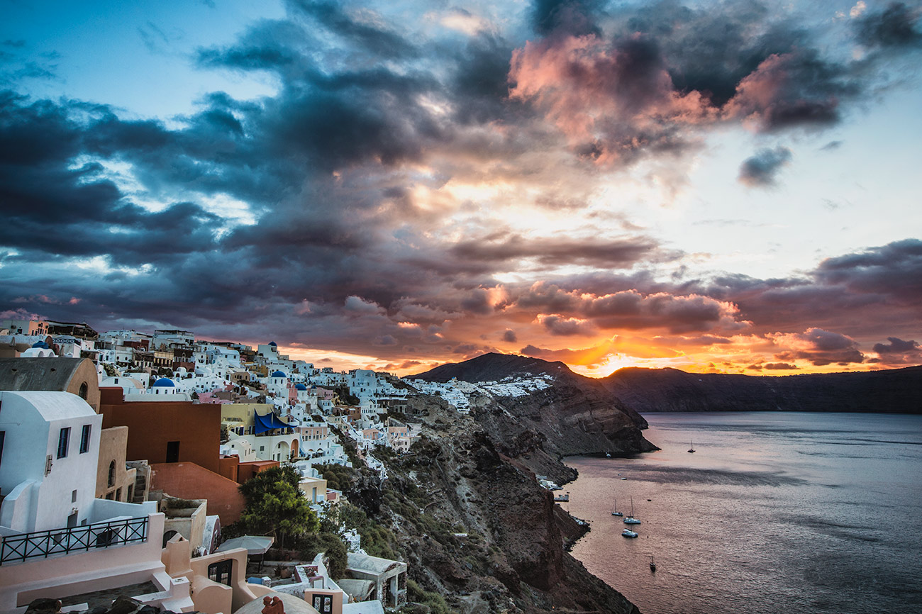 Twilight in Oia in Santorini, Greece