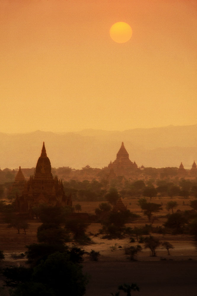 The incredible temples of Pagan, Burma