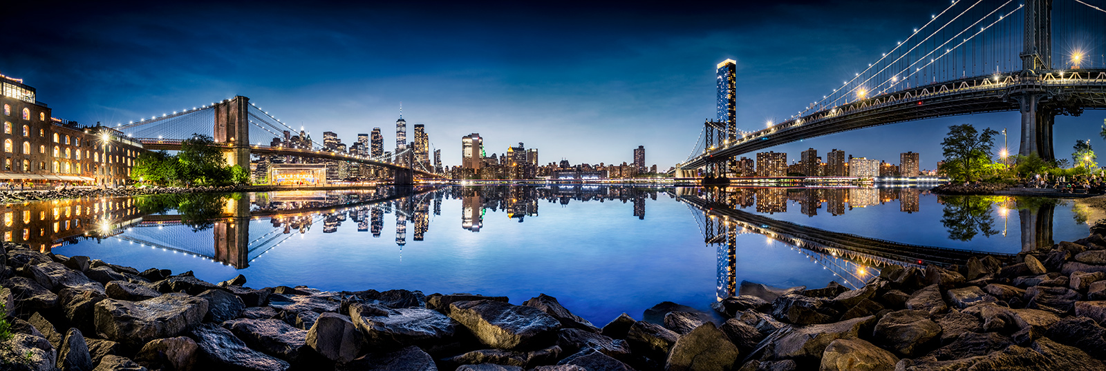 Blue hour panorama from Dumbo in Brooklyn