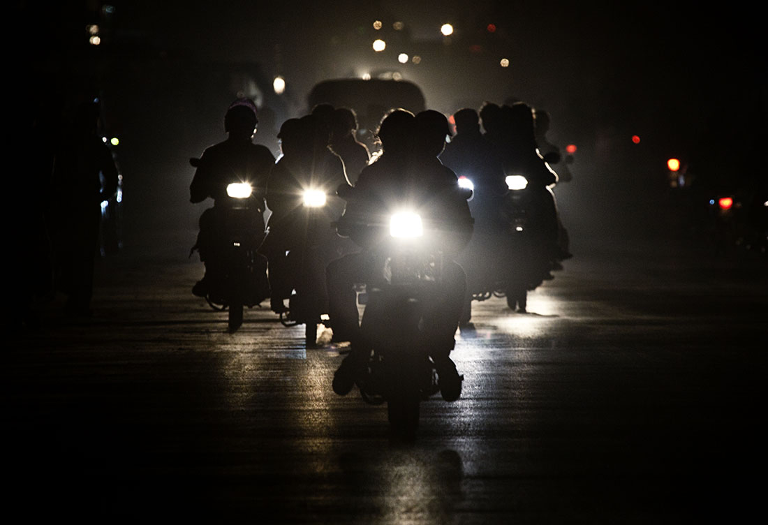 Capturing the traffic after dark in Mandalay