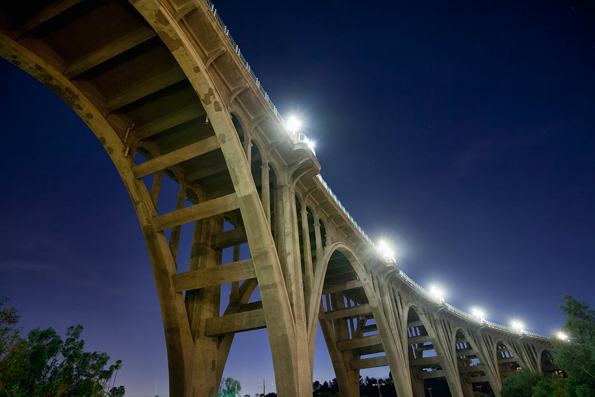 Suicide Bridge in Pasadena Los Angeles in the USA Scott Stulberg