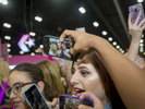 One of the celebrities at Beautycon was Drew Barrymore, promoting her Flower Beauty brand. Fans crowded in to get a selfie with the actress.