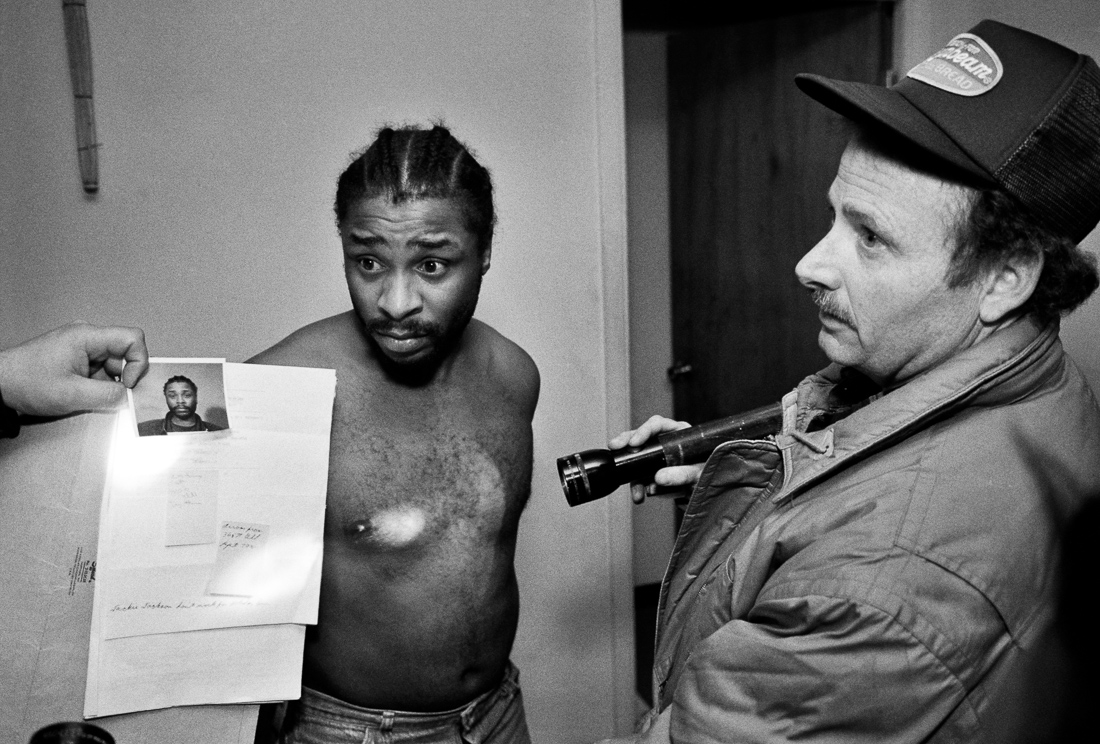 A fugitive tries to convince Indianapolis bounty hunter Ray Meredith that it is not his picture on the warrant. It was, and he was booked at the jail.