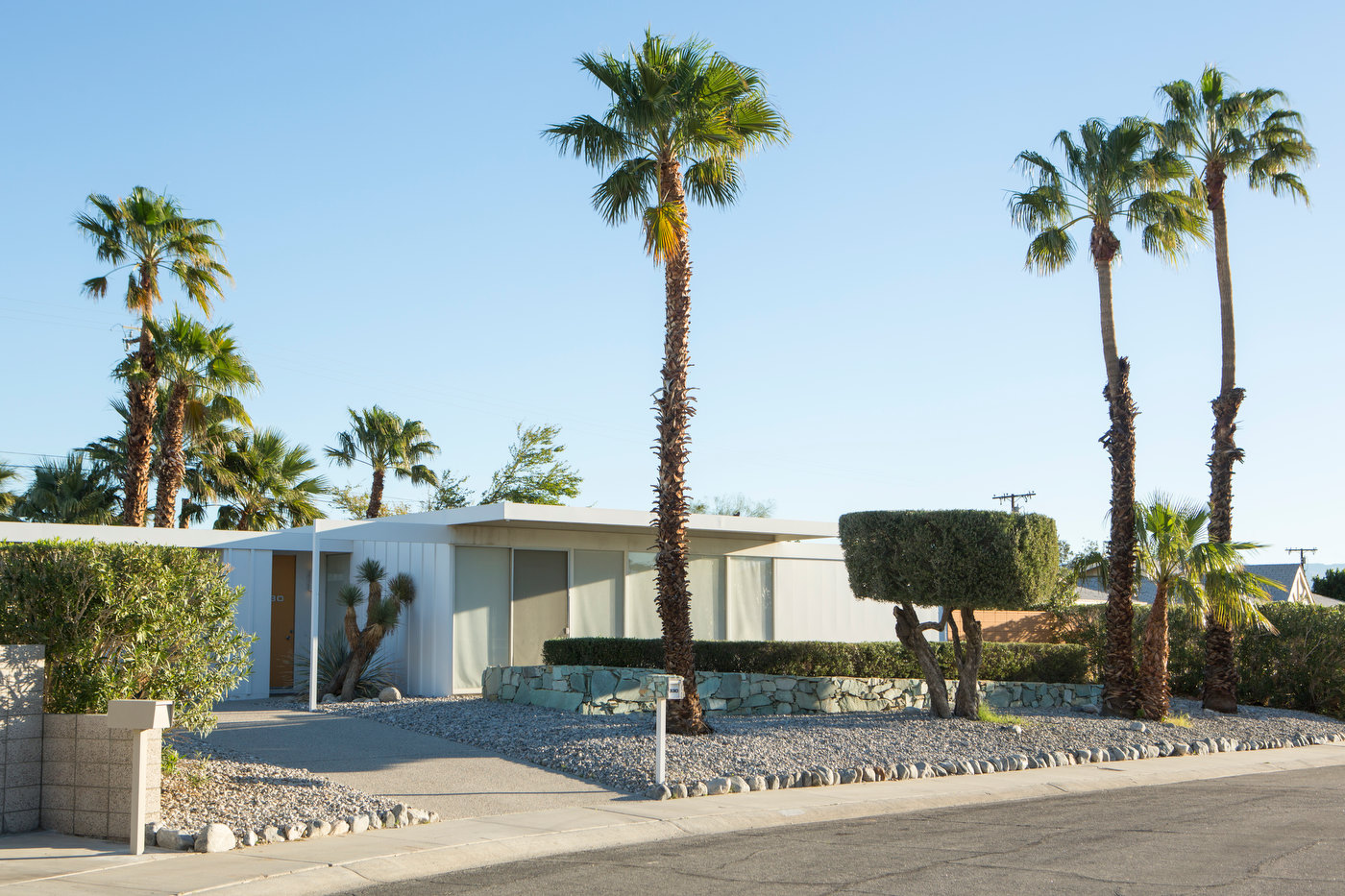 Donald A. Wekler, Mid-century modern, Palm Springs (for IDEAT).