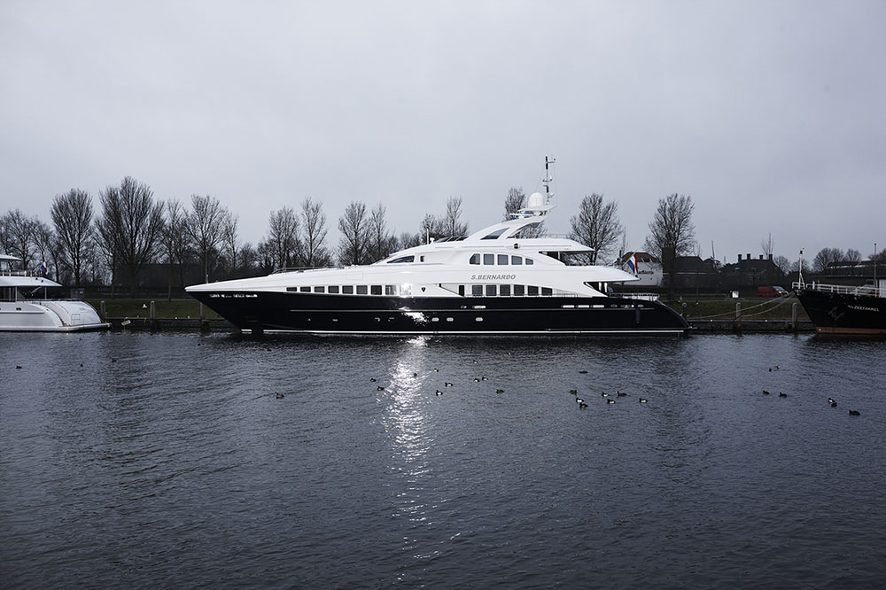 Heesen Yachts