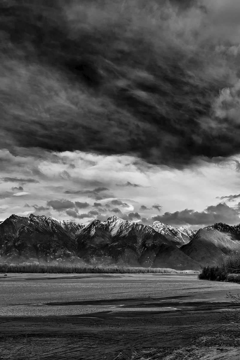 Anchorage, Alaska, USAImage No: 15-044429-bw  Click HERE to Add to Cart