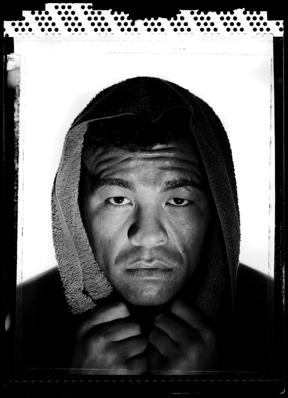 Arturo Gatti poses at Buddy McGirt's Gym on November 22, 2005  in Vero Beach, Florida. Gatti started his professional career in 1991, is presently active, and is the former Super Featherweight and Junior Welterweight Champion.  He is 33 years old at the time of this photo.  