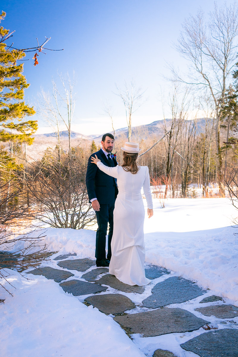 Vermont-Wedding-Photographer-candid-documentary-club-mountain-top-inn-EJ-30