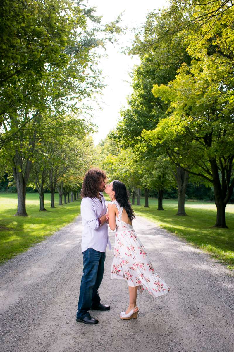 Vermont-Wedding-Photographer-photographers-engagement-lifestyle-portrait-1