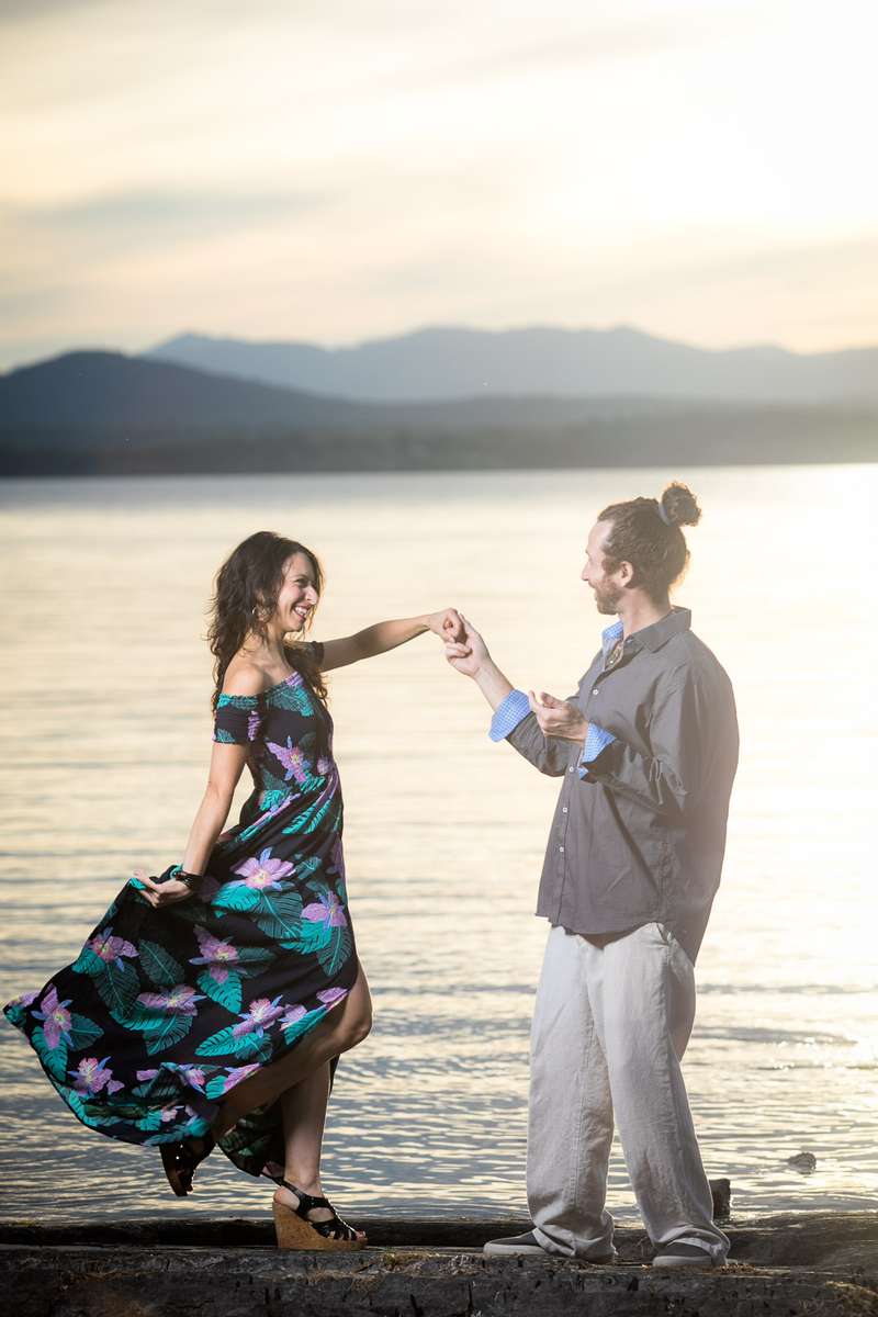 Vermont-Wedding-Photographer-photographers-engagement-lifestyle-portrait-45