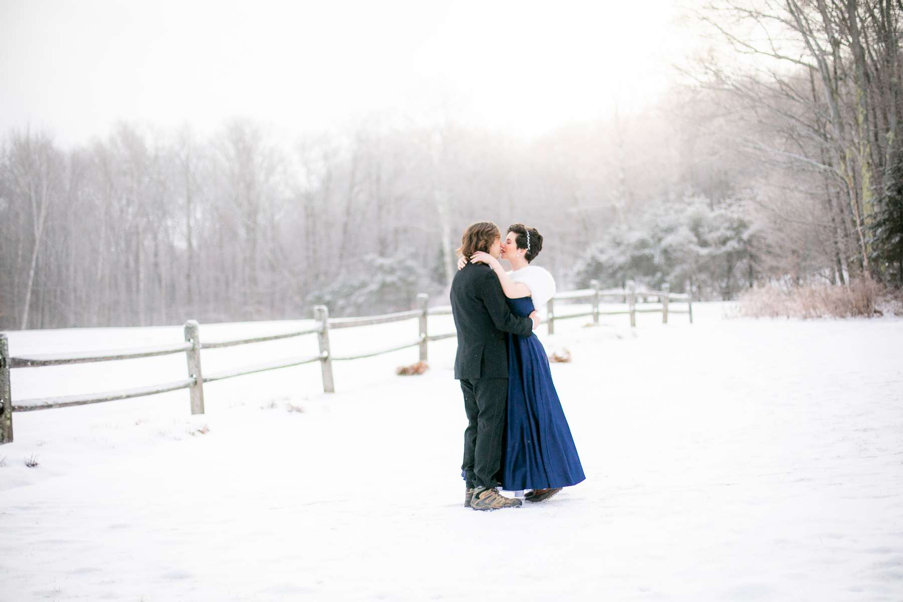 Tessa and Mike are wed at Mountain Top Inn, Chittenden VT. Wedding photography by Eve Event Photo.