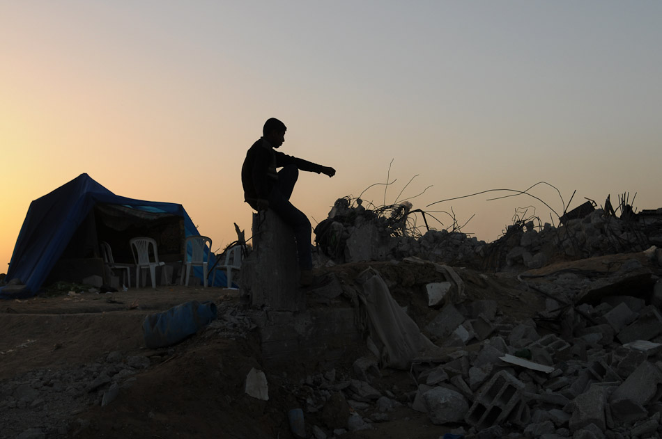 Fawzi Atiya al Samooni's house was destroyed during Operation Cast Lead. Both his father and little brother were killed and his mother was seriously wounded. 