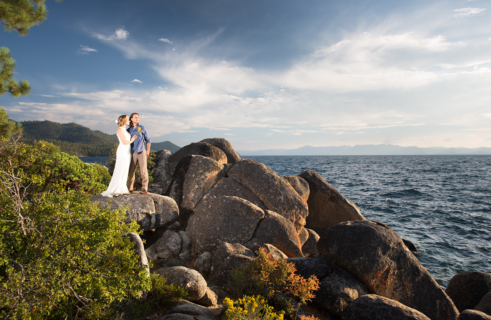Tahoe-sunset-on-rocks-wedding