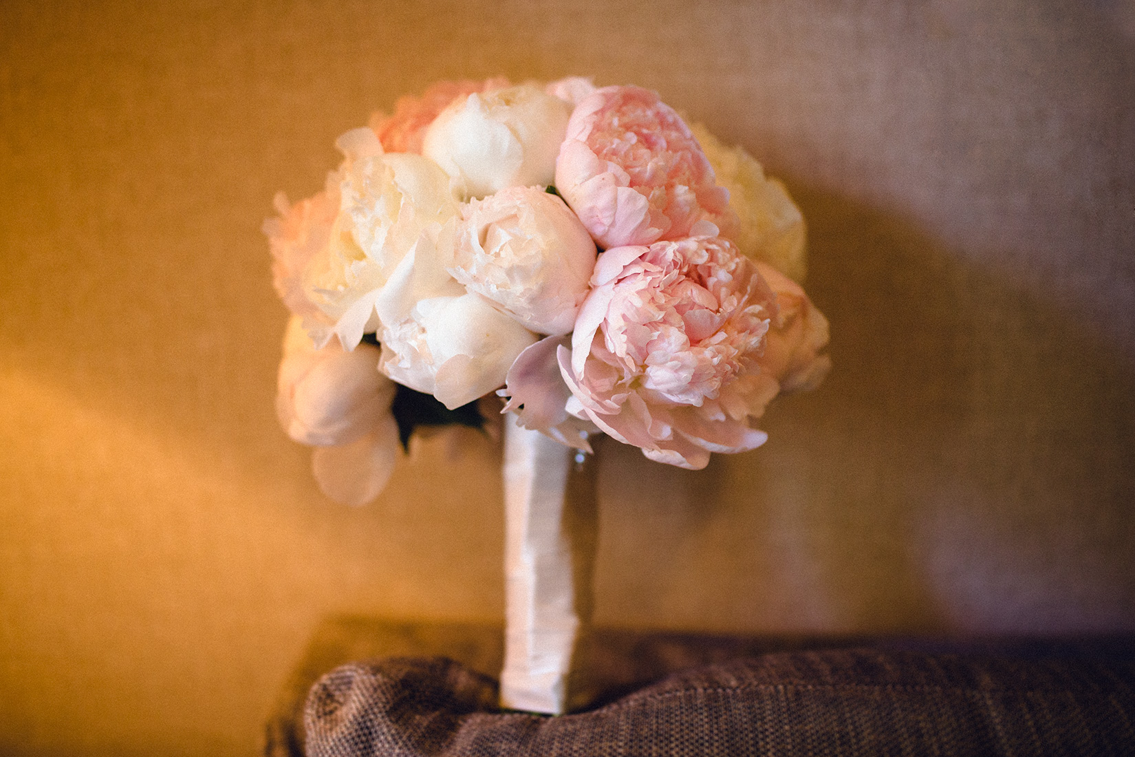 bridal-flowers-Tahoe-wedding
