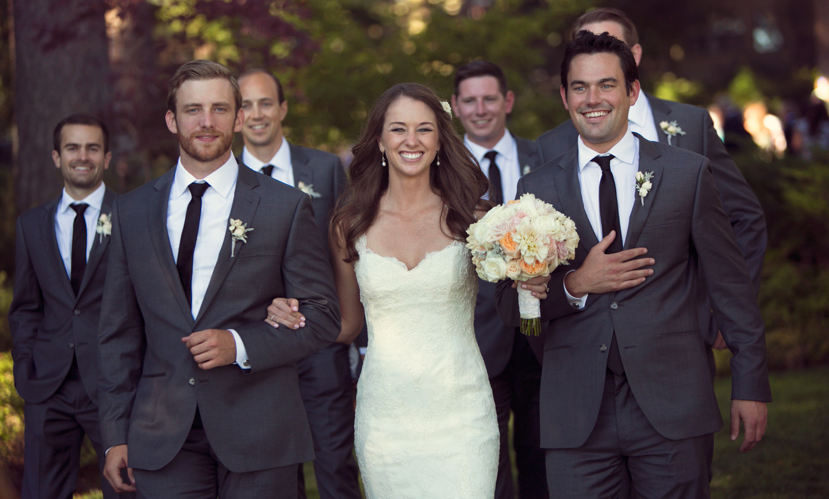 bride-and-groomsmen-Hyatt-Tahoe-