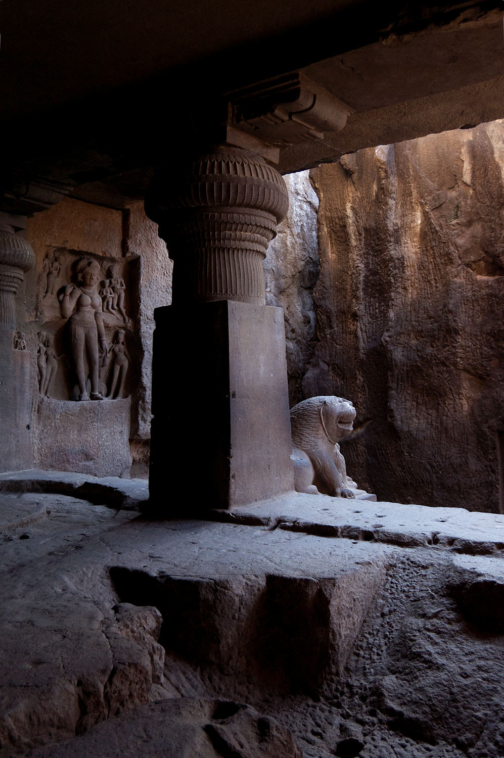 This cave is unusual in that it has a cross axis, similar to the Elephanta cave in Mumbai harbor