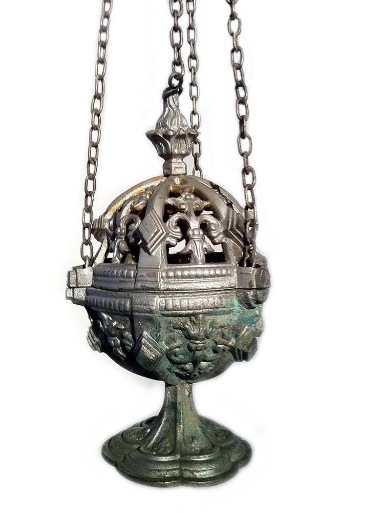 A rare ornate brass church incense burnerpossibly French, or from FlandersIn very good condition evidence of “vert-de-gris” patinaincense burner:	20 x 11 cmoriginal chain: 		90 cm